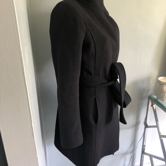 Aritzia Babaton Wool Coat Small - Picture 5 of 8